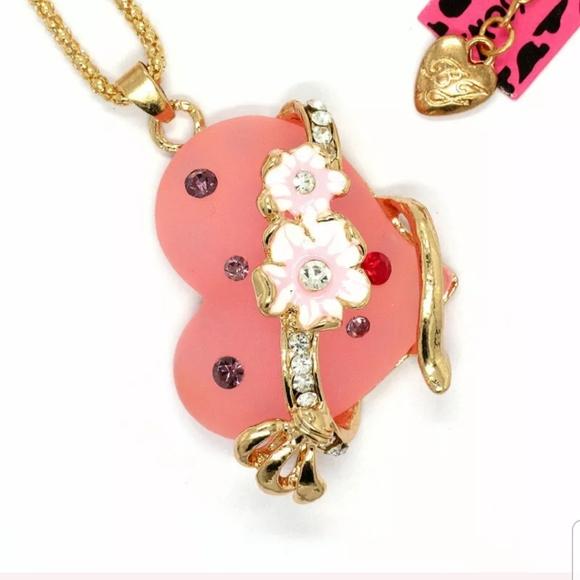 BJ, Red, Crystal Flower 3D Heart Sweater Necklace - Picture 4 of 5